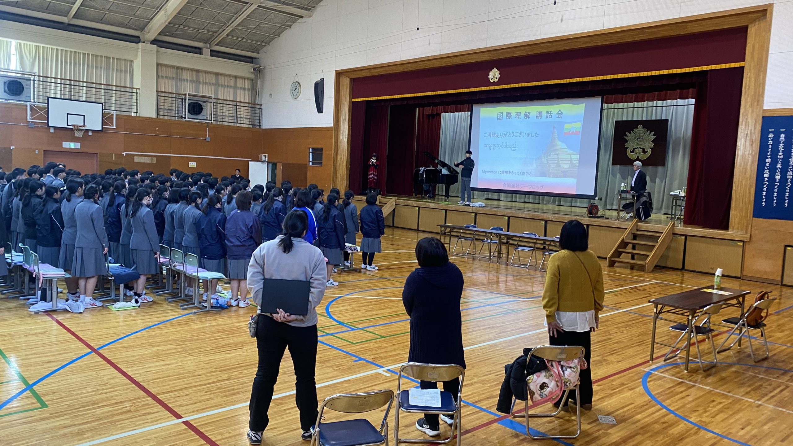 日本の中学校開催：ミャンマー文化紹介イベント
